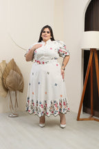 Vestido Midi Plus Size em Linho com Cinto Forrado e Botões no Busto