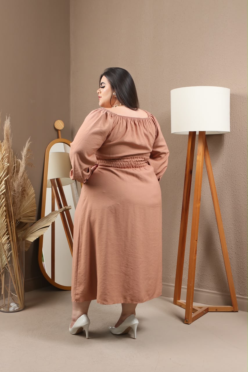 Vestido Plus Size de Manga Longa com Plissado no Busto – Tecido Sensorial