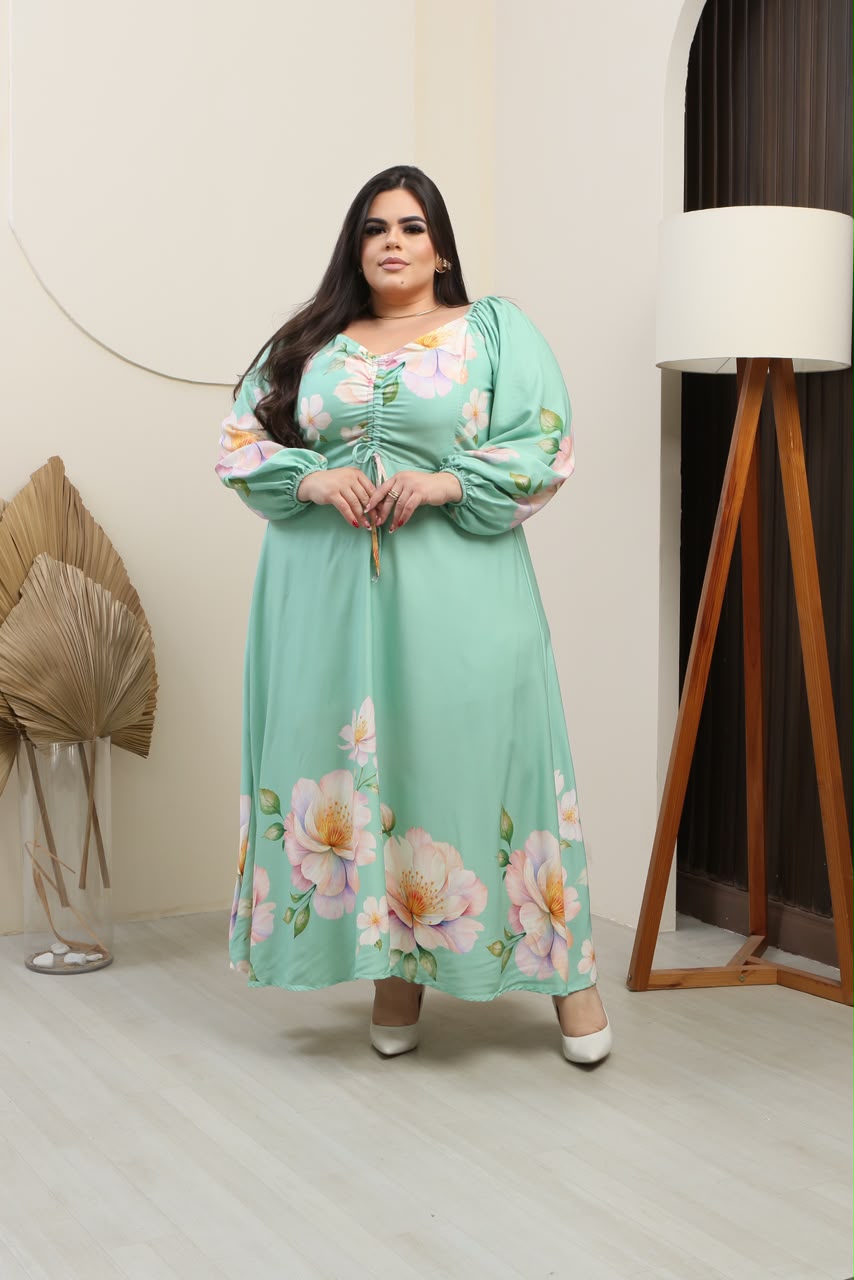 Vestido Longo Plus Size de Manga Longa - Tecido Jacquard