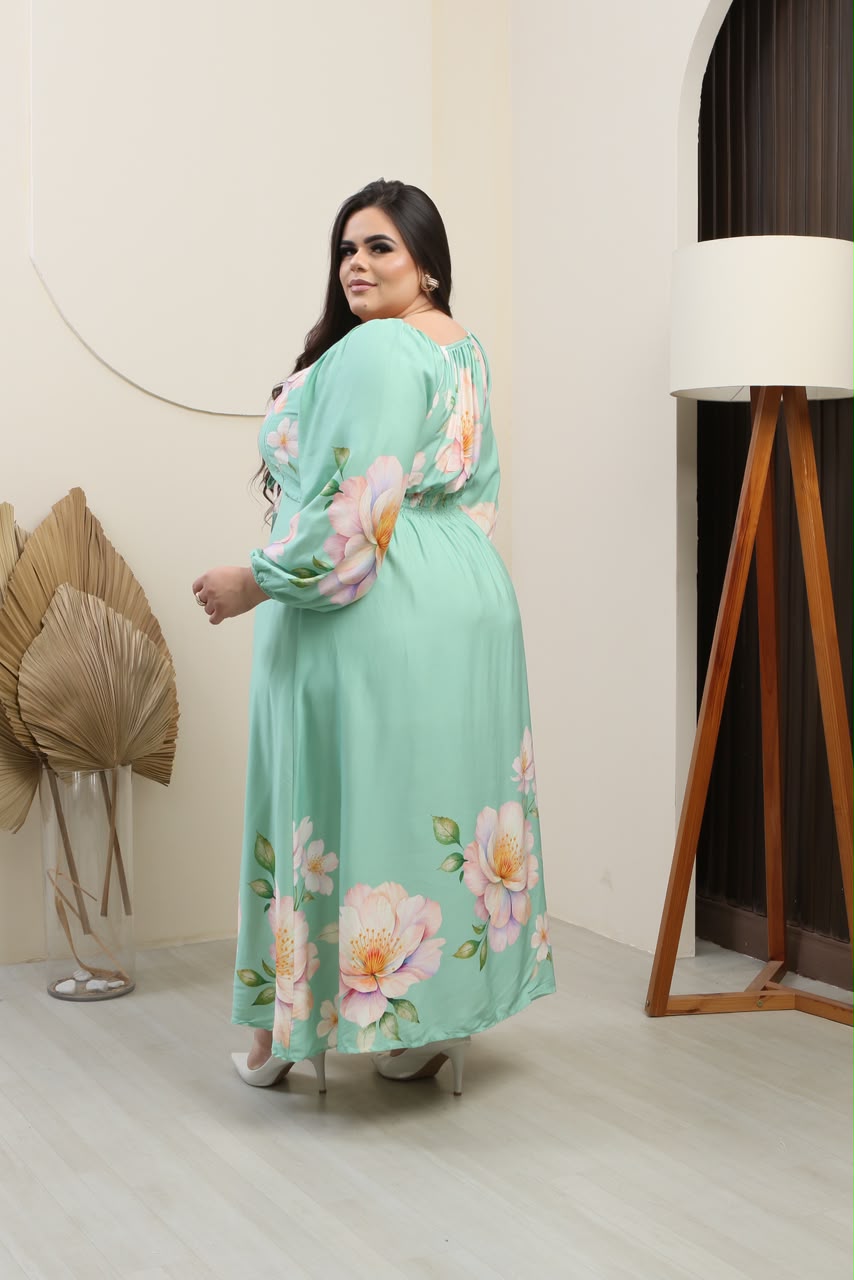 Vestido Longo Plus Size de Manga Longa - Tecido Jacquard