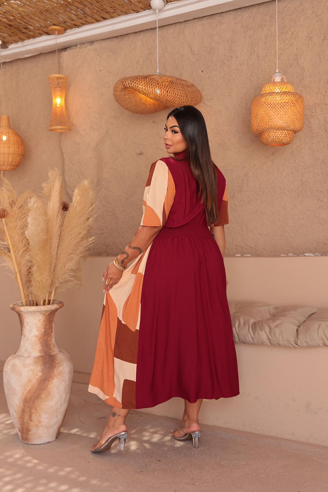 Vestido Midi Plus Size Bicolor Estampado - Tecido Sensorial