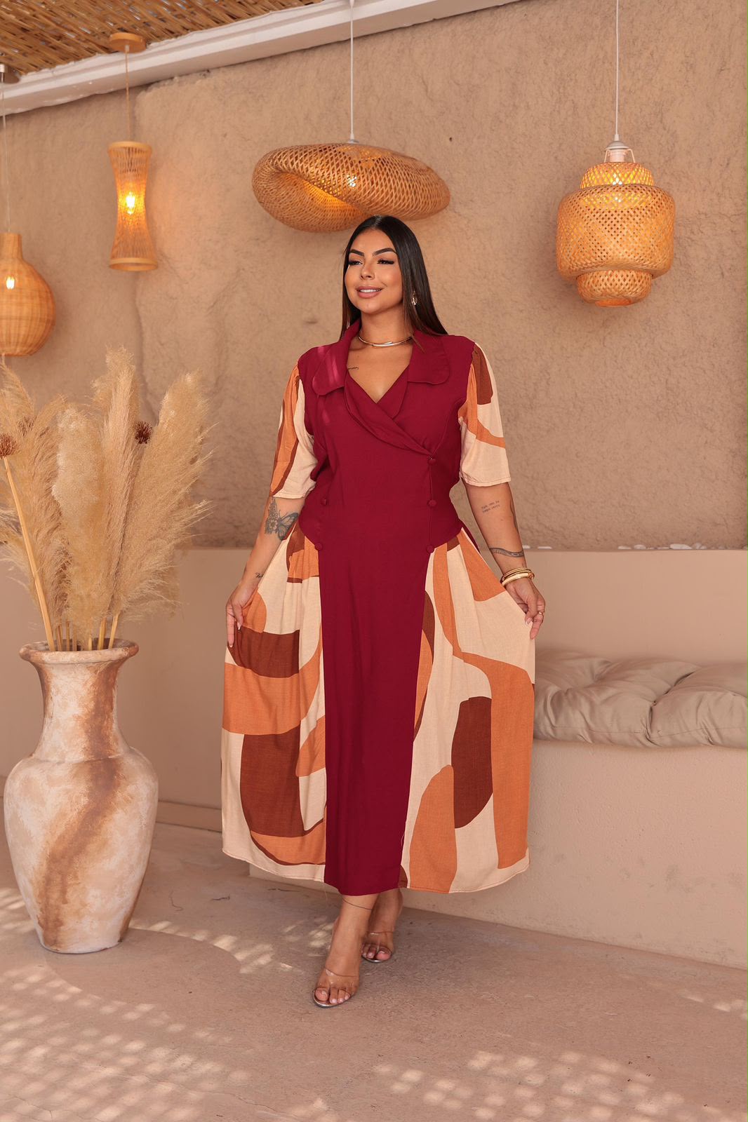 Vestido Midi Plus Size Bicolor Estampado - Tecido Sensorial