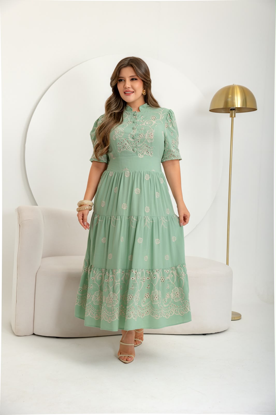 Vestido Lese com Botões no Busto - Tecido Laise
