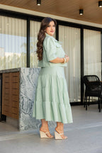 Conjunto Feminino de Blusa e Saia com Cinto – Tecido Sensorial