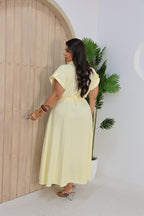 Chemise Plus Size Lisa com Detalhes nos Ombros – Tecido Sensorial